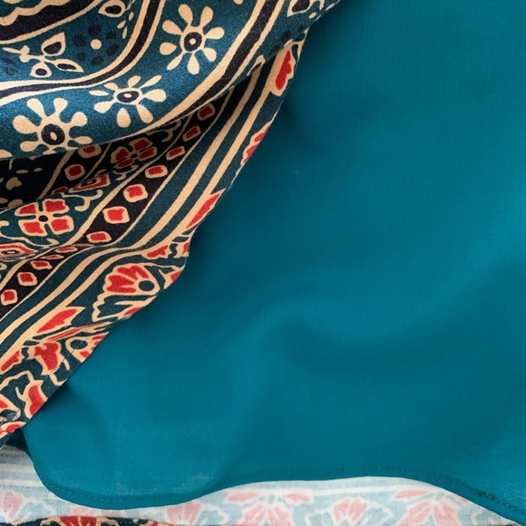 Color Block Paris Tribal Vneck Shift Dress - Picture 7 of 9